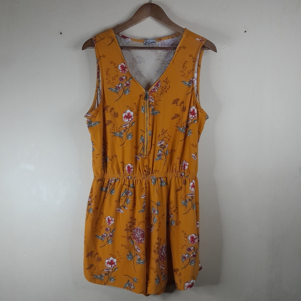 J for Justify Floral Sleeveless Romper Gold Color Size 2XL